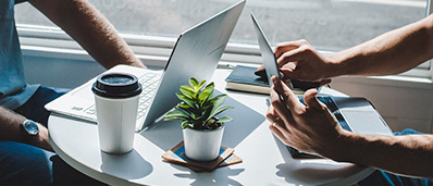 丙綸高強(qiáng)絲，丙綸空變絲，滌綸空變絲，丙綸織帶，泰興市宏洋新材料科技有限公司